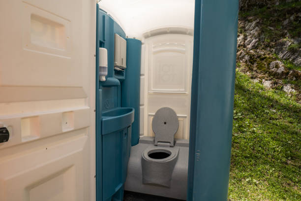 Portable Restroom Servicing (Cleaning and Restocking) in Elkhart Lake, WI